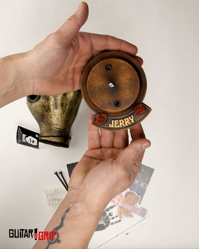 Jerry Garcia guitar hanger unboxing. 